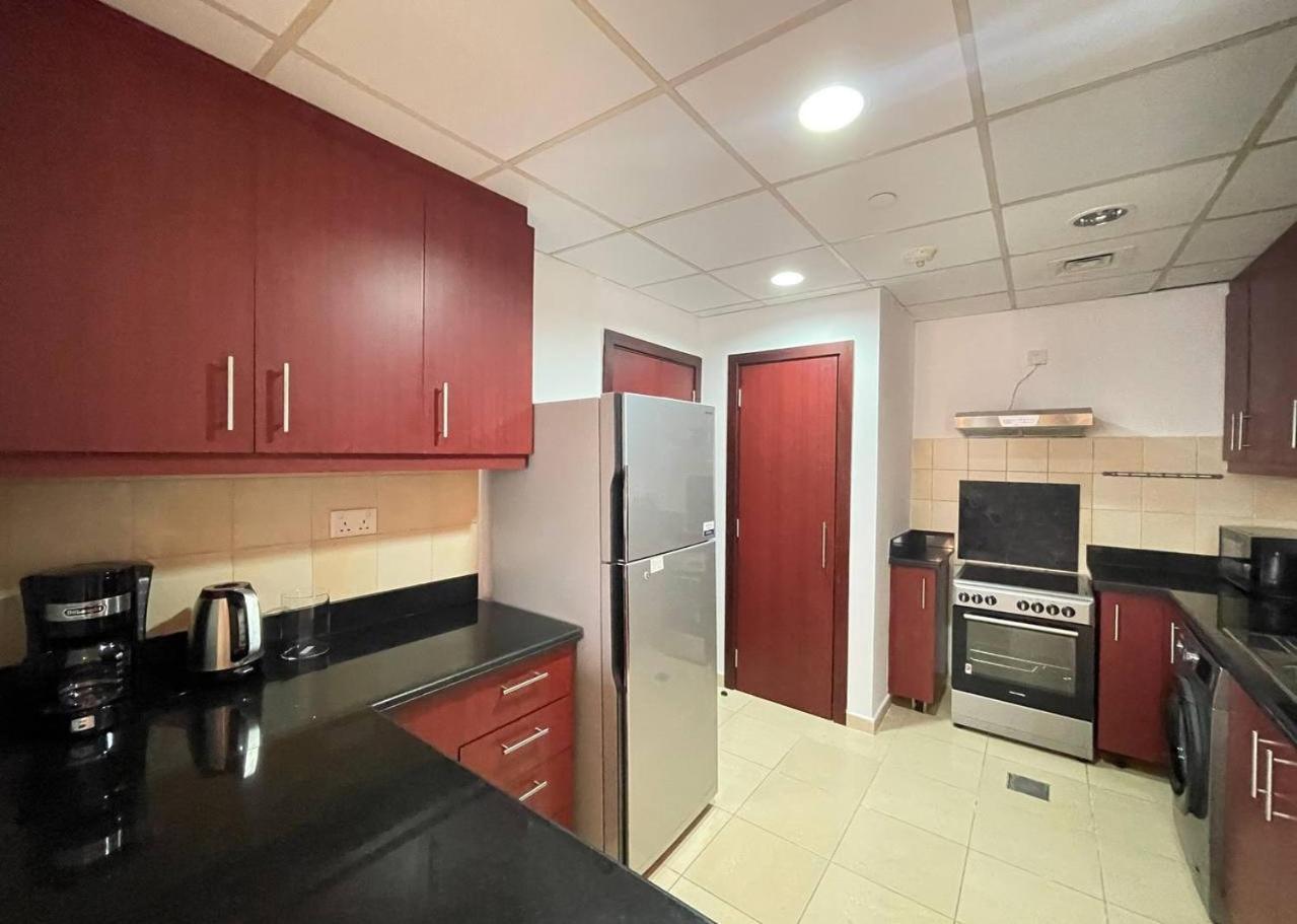 Luxury Jbr Apartments , Beach , Pool , Parking Dubai Exterior photo