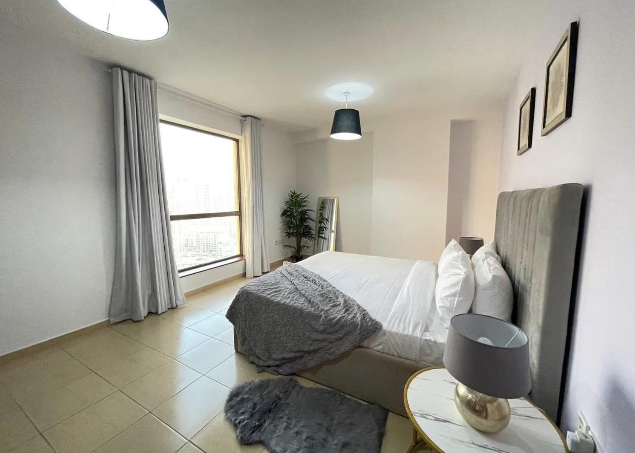 Luxury Jbr Apartments , Beach , Pool , Parking Dubai Exterior photo