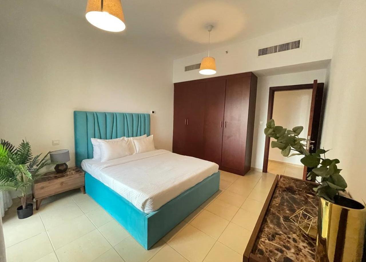 Luxury Jbr Apartments , Beach , Pool , Parking Dubai Exterior photo